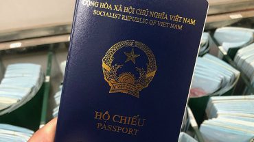 Hộ chiếu Việt Nam giảm 3 bậc trên bảng xếp hạng toàn cầu