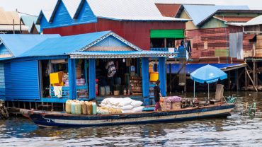 Làng nổi lớn nhất trên hồ Tonlé Sap
