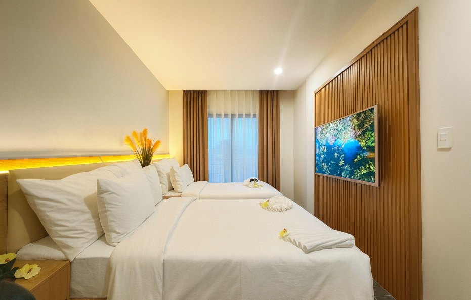 Premier Twin Room with Balcony